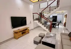 🏠 Bán nhà riêng 2 tầng hướng Đông Nam, kiệt Âu Cơ, Liên Chiểu, gần chợ Hòa Khánh. Giá sụp hầm 💥... Bán nhà riêng tại Liên Chiểu, Đà Nẵng 02