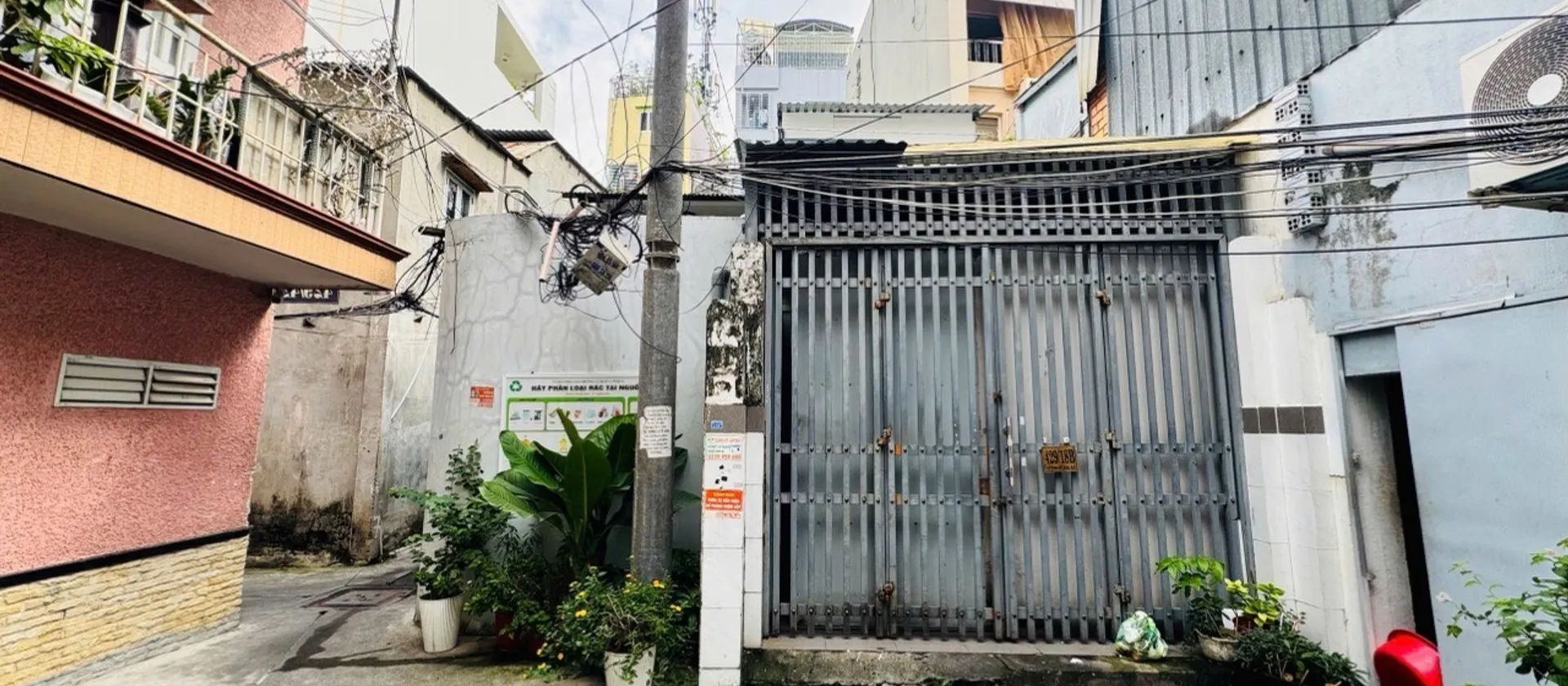 Nhà 2 tầng tiện nghi, trung tâm phường Nhiêu Lộc... Bán nhà riêng tại Nhiêu Lộc, Hồ Chí Minh 01