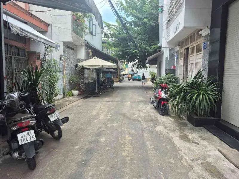 Nhà 5 tầng, mặt tiền rộng, đang cho thuê thu nhập ổn định... Bán nhà riêng tại Phú Thọ Hòa, Hồ Chí Minh 01