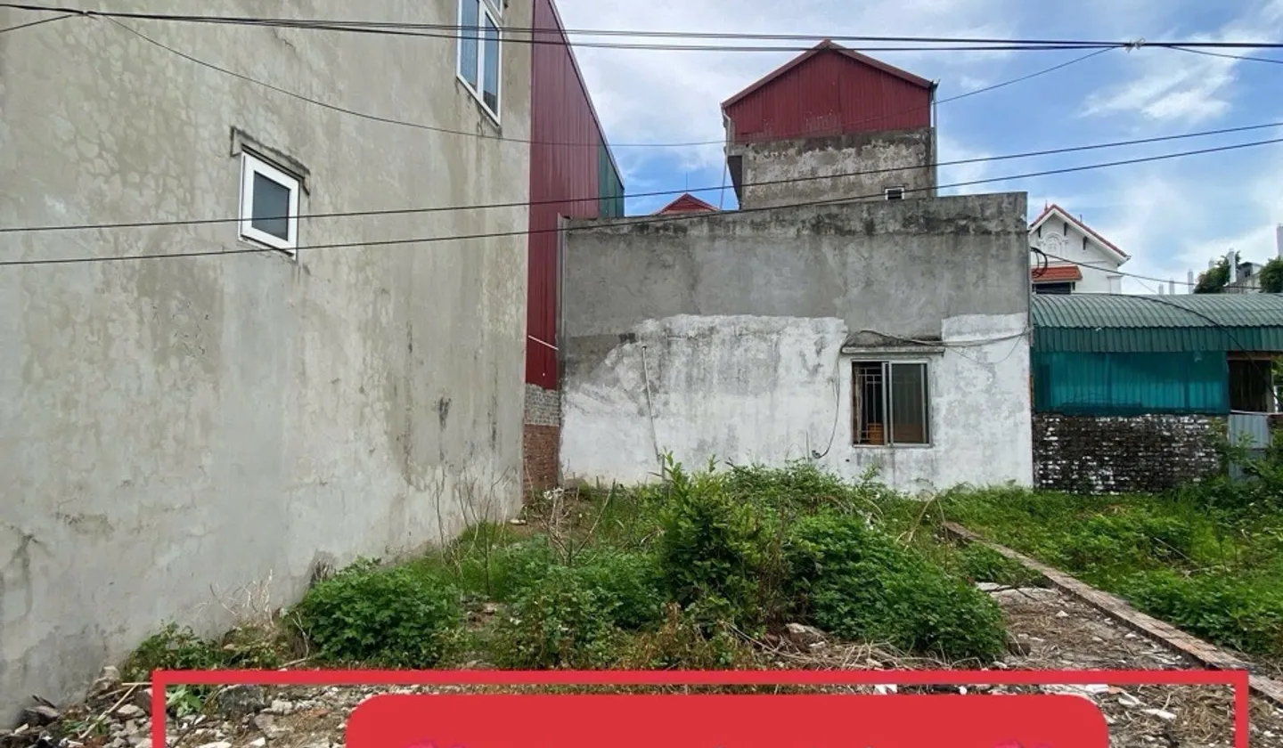 Bán lô đất 56 m chính chủ xã Mê Linh
Hà Nội... Bán đất tại Mê Linh, Hà Nội 01