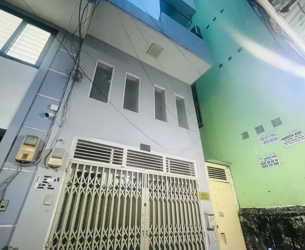 Bán nhà 5 tầng diện tích 39 m² tại trung tâm quận 10, giá 10.6 tỷ... Bán nhà riêng tại Hòa Hưng, Hồ Chí Minh 01