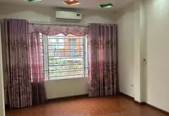 Nhà phân lô 6 tầng Hoàng Quốc Việt, mặt tiền 4m, kinh doanh tốt... Bán nhà riêng tại Nghĩa Đô, Hà Nội 03