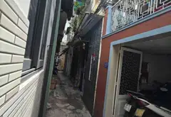 71.Dưới 2.5 T,ỷ Nhà 2 Tầng 2PN Trung Tâm Quận 8, Dt : 23m2. Sát Quận 1. Sổ Hồng Riêng... Bán nhà riêng tại Chánh Hưng, Hồ Chí Minh 01