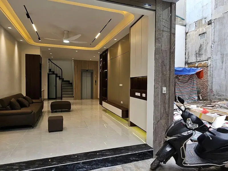Cơ hội hiếm có: Nhà 5 tầng Thượng Thanh giá sốc có thang máy, chỉ 9.35 tỷ... Bán nhà riêng tại Việt Hưng, Hà Nội 01