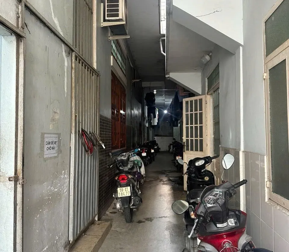 Nhà mặt phố sang trọng tại phường Tam Bình với khả năng kinh doanh vượt trội... Bán nhà mặt phố tại Tam Bình, Hồ Chí Minh 01