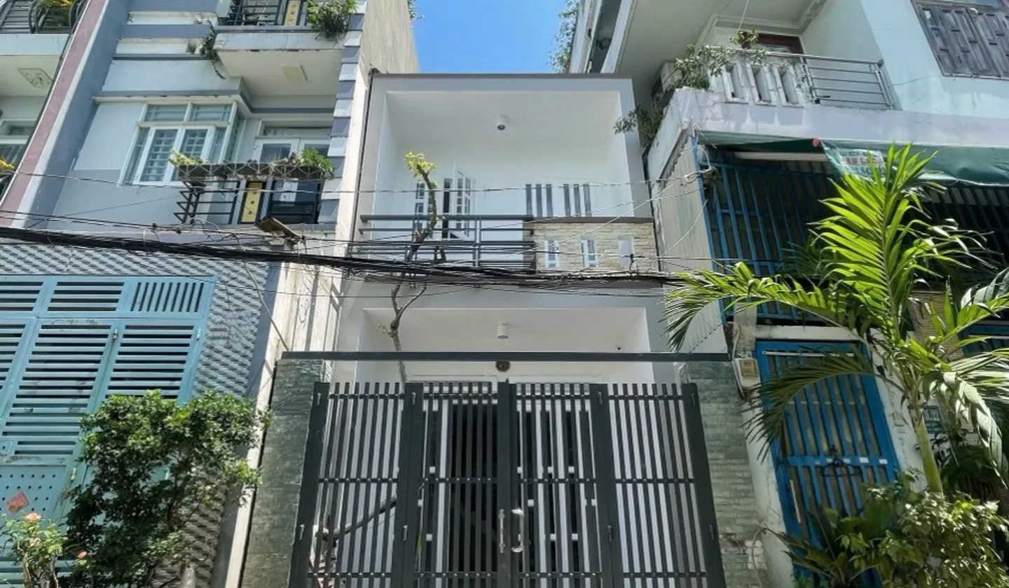 Bán nhà riêng 2 tầng tại phường An Lạc, Hồ Chí Minh, diện tích 63 m², pháp lý sổ hồng .hoàn công đủ... Bán nhà riêng tại An Lạc, Hồ Chí Minh 01