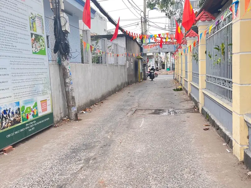 CHỦ GẤP LẮM RỒI. GIÁ MỚI CHỈ 5,85 TỎI CÒN THƯƠNG LƯỢNG.
NHÀ 2 MẶT TIỀN – KHÔNG LỘ GIỚI– SIÊU THOÁNG... Bán nhà riêng tại Nhà Bè, Hồ Chí Minh 01
