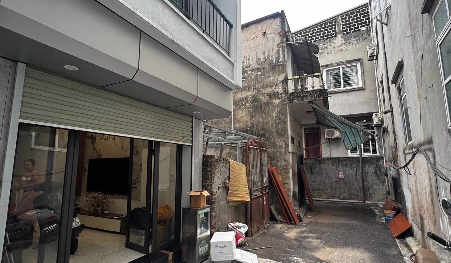 Nhà riêng 4 tầng diện tích 50m2 tại trung tâm thuận tiện di chuyển... Bán nhà riêng tại Phúc Thịnh, Hà Nội 01