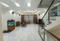 Bán gấp nhà Đẹp Gara Ô Tô Trung Tâm Long Biên, 3 Mặt Thoáng... Bán nhà riêng tại Việt Hưng, Hà Nội 03