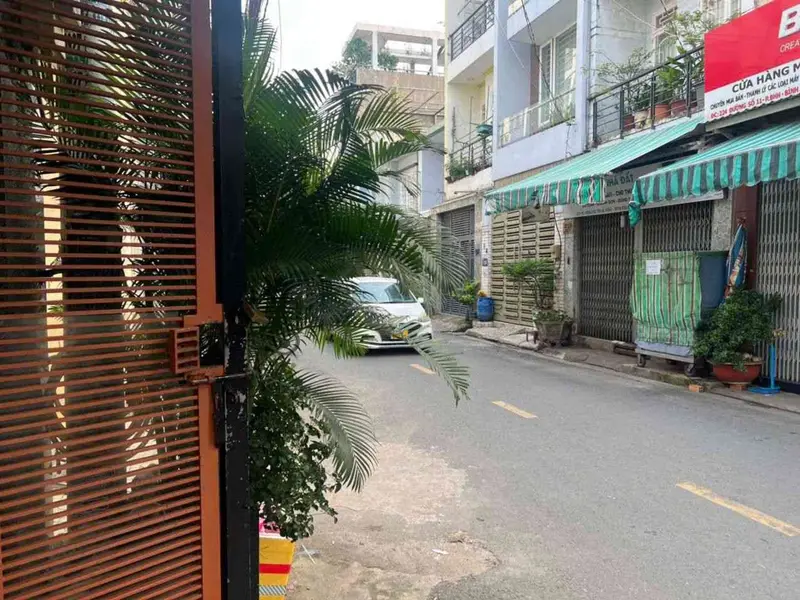 👉BÌNH TÂN - MẶT TIỀN ĐƯỜNG SỐ 11 $$ 5.95 TL
👉DT:57 M2 (4 ×14.2)
👉2 TẦNG - SỔ VUÔNG VỨC A4- 2PN... Bán nhà mặt phố tại Bình Hưng Hòa, Hồ Chí Minh 01