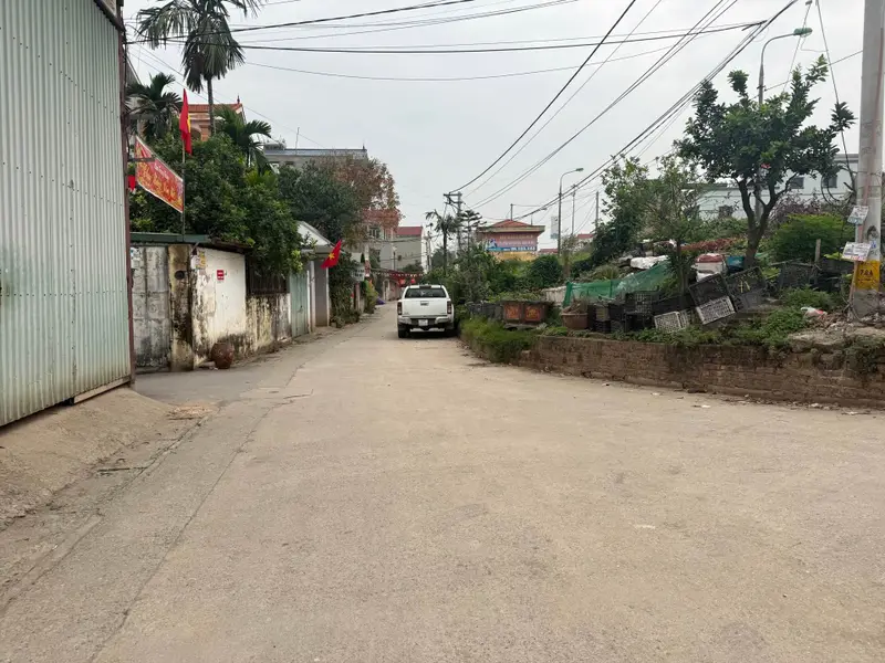 Bán Nhà Cầu Đông Trù,Đông Anh,Hà Nội
Rộng rãi ,ở ngay.... Bán nhà riêng tại Đông Anh, Hà Nội 01