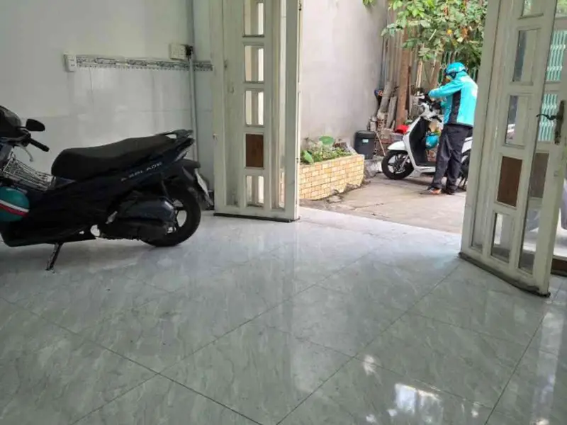 BÁN NHÀ SÁT BÊN CHỢ LÊ ĐÌNH CẨN BÌNH TÂN - 81M2 NGANG 4,2M 2PN ĐƯỜNG 6M Ở NGAY GIÁ 4TY95 TL... Bán nhà riêng tại Tân Tạo, Hồ Chí Minh 01