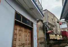 Bán nhà riêng 3 tầng tại Liên Ninh, Thanh Trì với mặt tiền rộng và vị trí kết nối tiện lợi... Bán nhà riêng tại Ngọc Hồi, Hà Nội 04