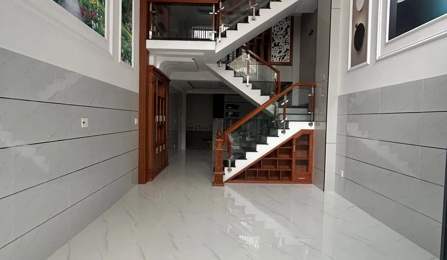 Bán nhà 5 tầng mới xây tặng nội thất hẻm 36 Nguyễn Triệu Luật... Bán nhà riêng tại Bình Tân, Hồ Chí Minh 01