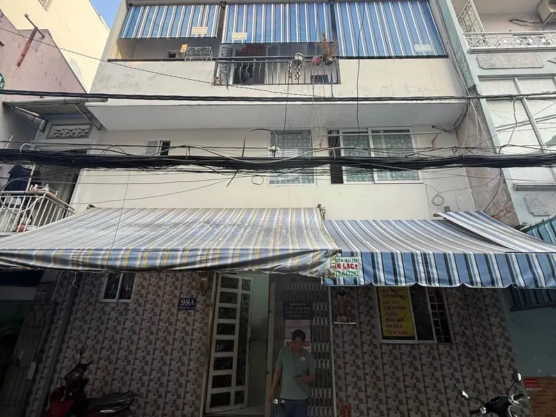 Nhà mặt phố trung tâm, rộng 36m2, giá siêu hấp dẫn... Bán nhà mặt phố tại Diên Hồng, Hồ Chí Minh 01