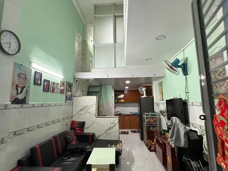 Bán nhà 3 tầng 24m² tại phường Bình Hưng Hòa, TP. Hồ Chí Minh, hướng Tây Nam... Bán nhà riêng tại Bình Hưng Hòa, Hồ Chí Minh 01