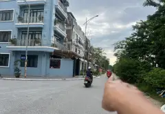 Shophouse mặt view sông đường 295C, 10 phút tới cầu Tứ Liên, đi sân bay ra Hà Nội đều tiện... Bán biệt thự, liền kề tại Từ Sơn, Bắc Ninh 01