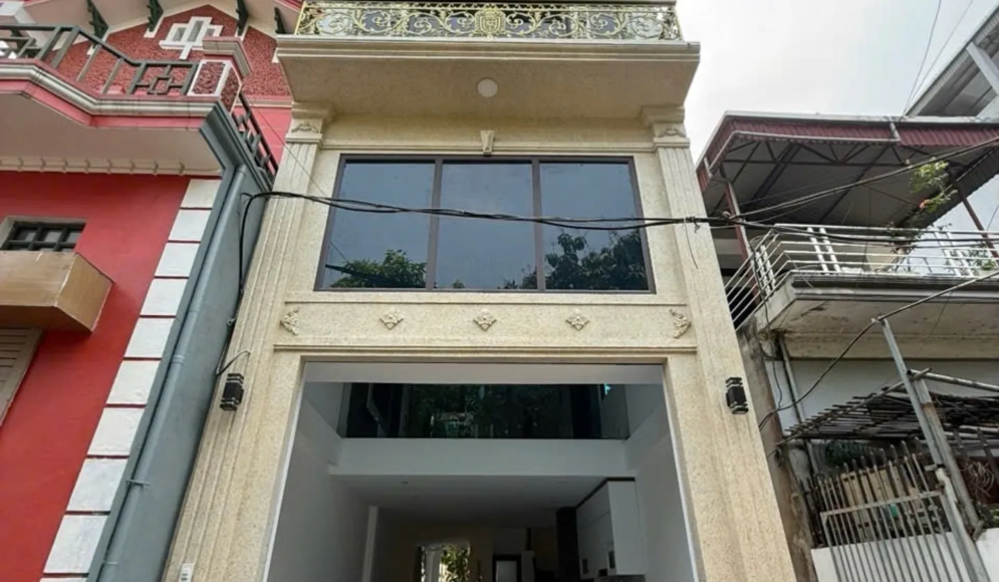 🚗 HIẾM - LÔ GÓC – KINH DOANH - Ô TÔ TẢI ĐỖ CỔNG - 30M RA MẶT ĐÊ PHÚC LỢI🚗
🏡 MÔ TẢ:  Nhà thiết kế... Bán nhà riêng tại Phúc Lợi, Hà Nội 01