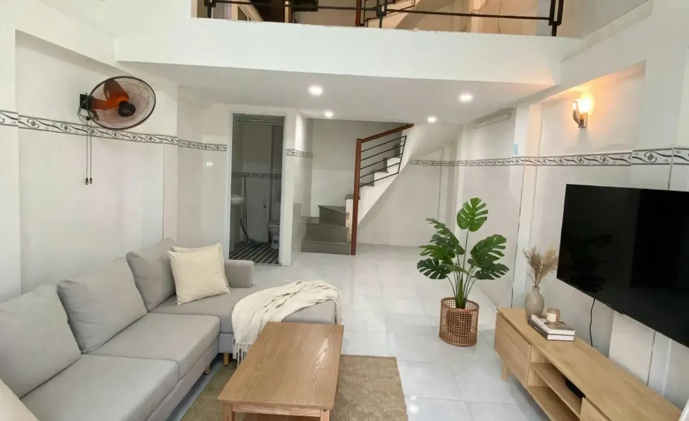 🔥 NHÀ 5 TẦNG - DÒNG TIỀN 180TR/NĂM - NHỈNH 3 TỶ  - SỔ ĐẸP... Bán nhà riêng tại Khánh Hội, Hồ Chí Minh 01