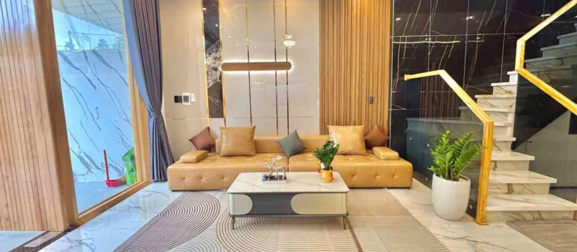 Nhà 3 tầng full nội thất siêu đẹp, giá hấp dẫn tại Đà Nẵng... Bán nhà mặt phố tại Hòa Xuân, Đà Nẵng 01
