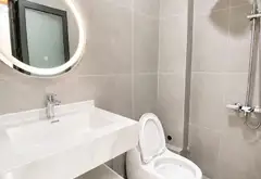 Nhà 5 tầng hiện đại hẻm xe hơi trung tâm Quận 10... Bán nhà riêng tại Hòa Hưng, Hồ Chí Minh 06
