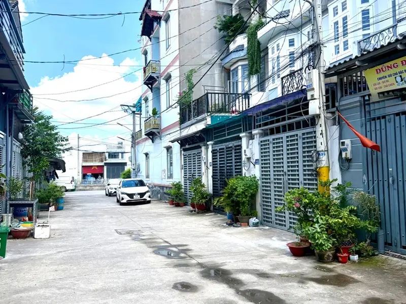 CẦN BÁN - NHÀ 56M² THẠNH LỘC Q12 - HẺM 8M - 3 TẦNG - Ô TÔ NGỦ TRONG NHÀ 💸6,05 TỶ... Bán nhà riêng tại An Phú Đông, Hồ Chí Minh 01