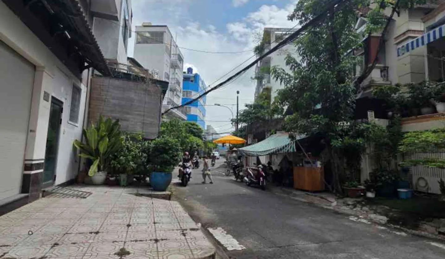 Bán nhà mặt phố 5 tầng khu Bình Phú, giá 13,5 tỷ... Bán nhà mặt phố tại Bình Phú, Hồ Chí Minh 01