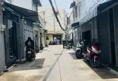 Nhà riêng 3 tầng tại Lạc Long Quân giá 2,98 tỷ đồng... Bán nhà riêng tại Bảy Hiền, Hồ Chí Minh 01