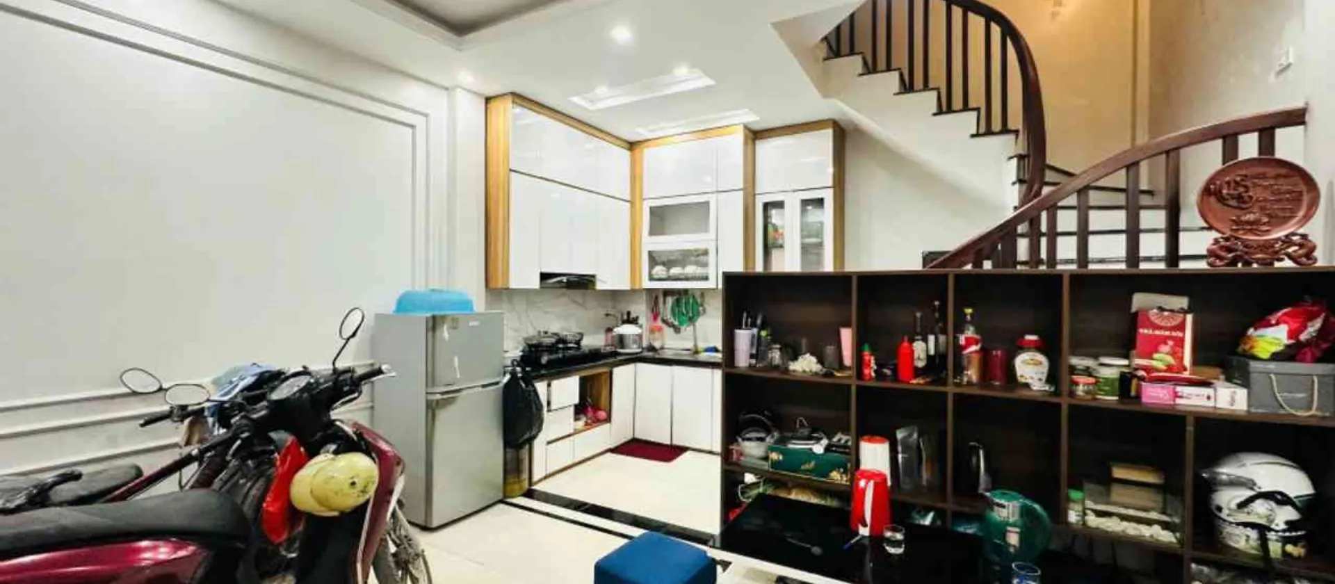 Bán nhà riêng 5 tầng tại quận Ngọc Trục, 30.5m², pháp lý sổ đỏ cơ sở, giá 6.83 tỷ... Bán nhà riêng tại Đại Mỗ, Hà Nội 01