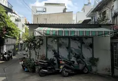 HẺM XE HƠI - GẦN MẶT TIỀN - NHÀ 3 MẶT TIỀN - DIỆN TÍCH LỚN GIÁ HẠT RẺ... Bán nhà riêng tại Bình Hưng Hòa, Hồ Chí Minh 01