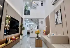 MUỐN MUA NHÀ ĐẸP, FULL NỘI THẤT, Ô TÔ VÀO GẦN LÊ VĂN THỌ?
🏡 Căn nhà 3 tầng thiết kế gọn đẹp,... Bán nhà riêng tại Thông Tây Hội, Hồ Chí Minh 03