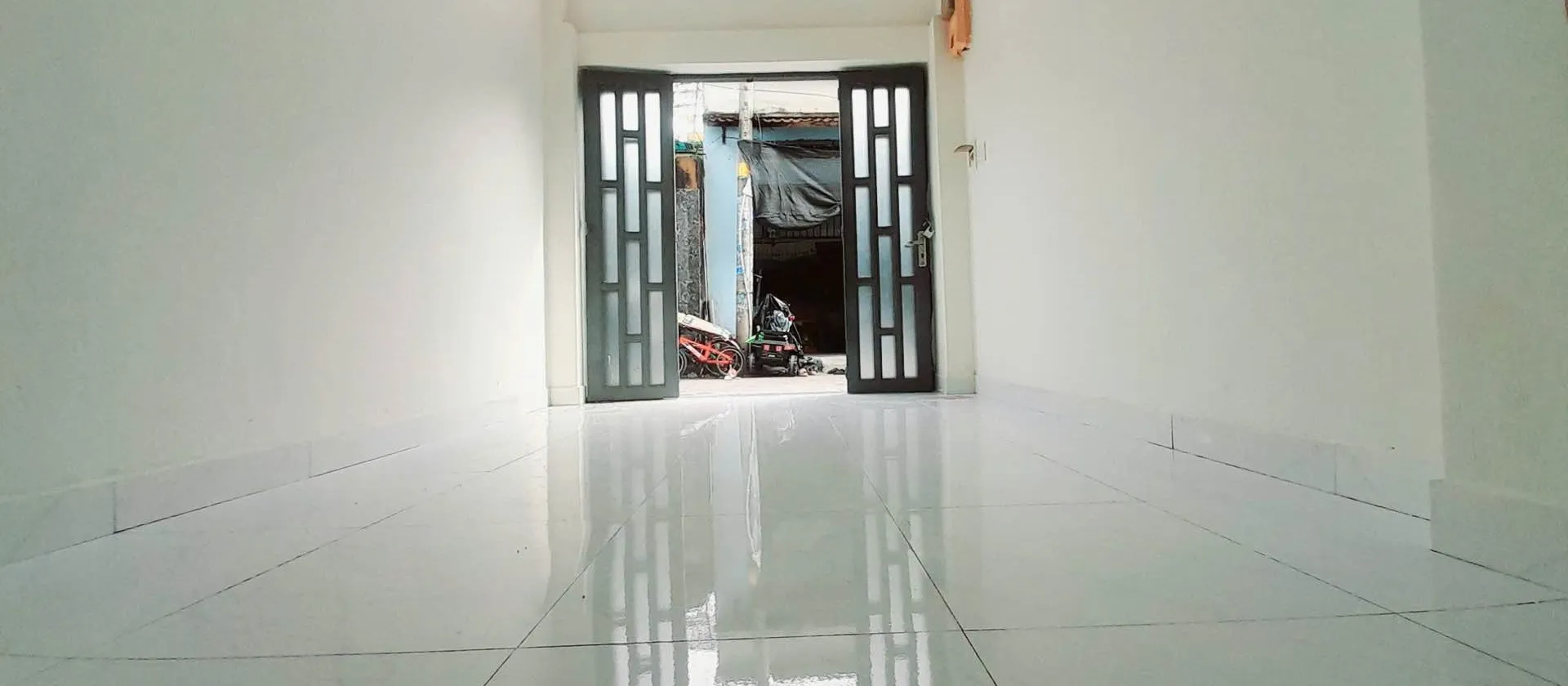 Nhà 3 tầng hẻm xe hơi Tam Bình, sẵn sàng dọn vào ngay... Bán nhà riêng tại Tam Bình, Hồ Chí Minh 01