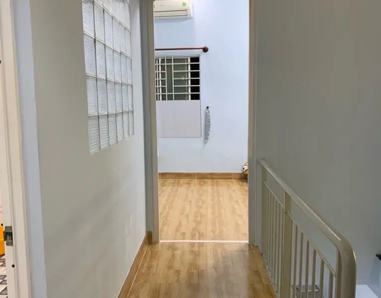 Bán nhà 44m2 2 tầng hẻm 4m phường 10 Tân Bình giá 5,6 tỷ... Bán owner_side tại Bảy Hiền, Hồ Chí Minh 01