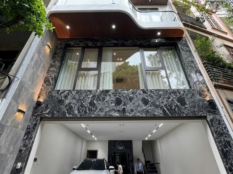 🏠🏠SIÊU PHẨM NGUYỄN VĂN CỪ – HỒNG TIẾN: 8 TẦNG THANG MÁY, MẶT TIỀN 6.2M!... Bán nhà riêng tại Bồ Đề, Hà Nội 01