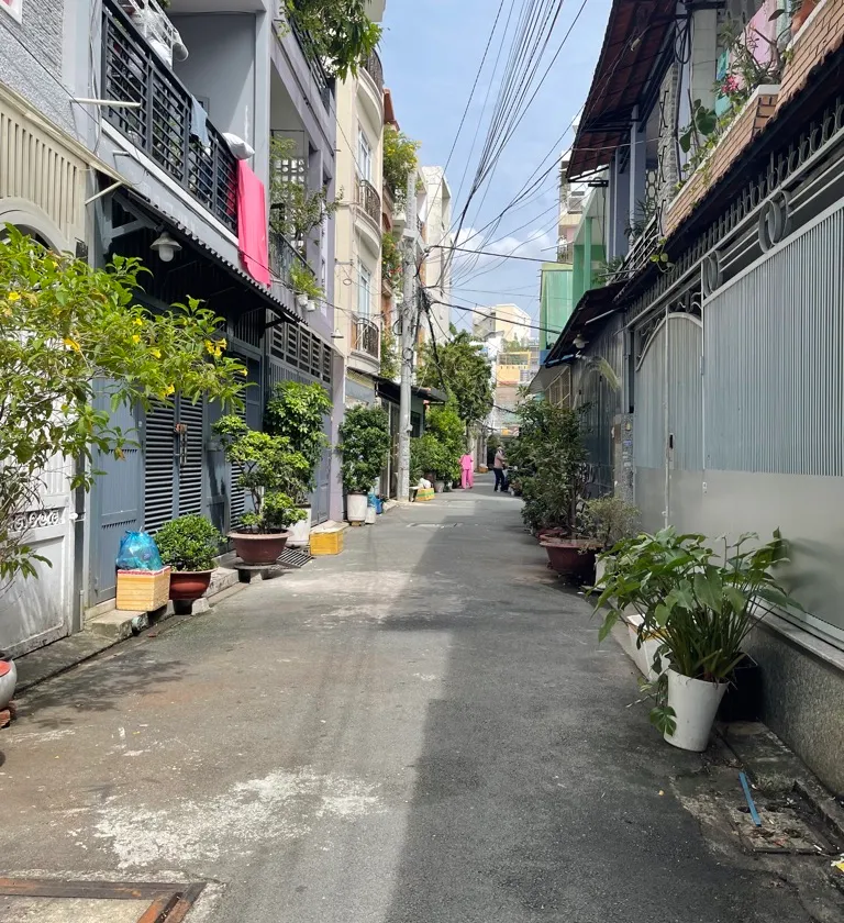 Nhà 2 tầng hiếm, mặt tiền 6m ngay Lê Văn Sỹ, giá ưu đãi... Bán nhà riêng tại Tân Sơn Hòa, Hồ Chí Minh 01