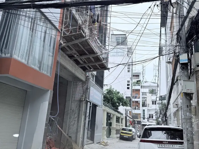 Bán nhà riêng 3 tầng, diện tích 111,9 m², hướng Đông Bắc tại Bình Thạnh... Bán nhà riêng tại Bình Thạnh, Hồ Chí Minh 01