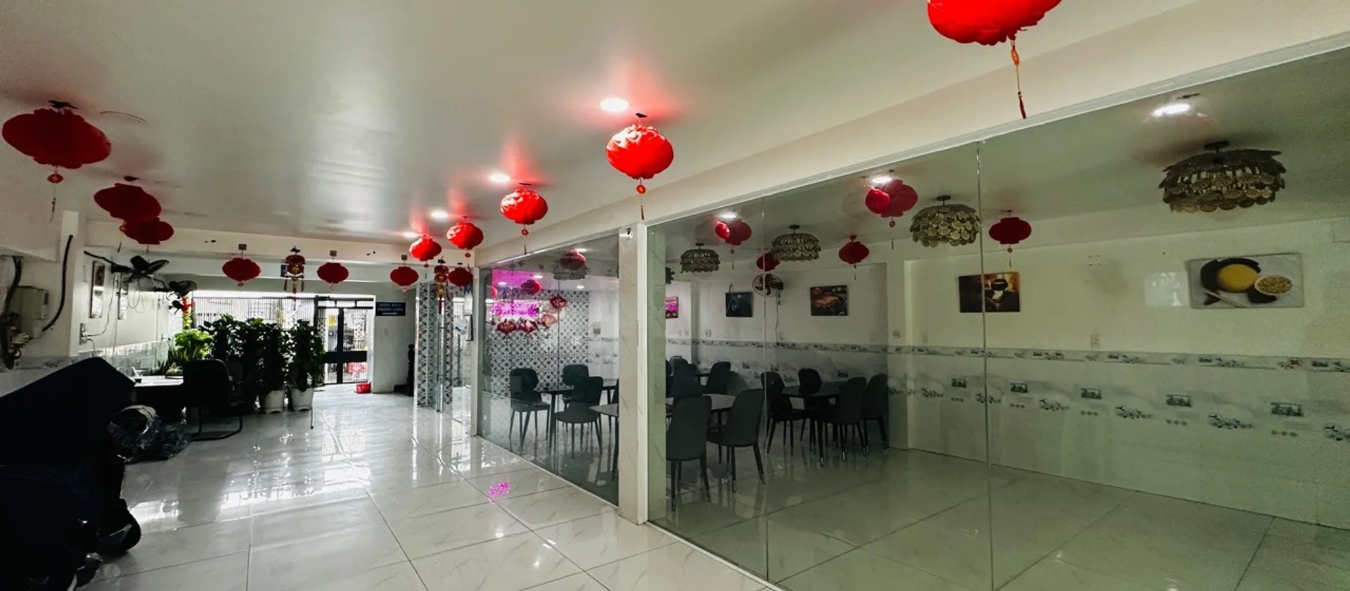 Nhà mặt phố hai mặt tiền đẳng cấp tại Thới An với kiến trúc hiện đại... Bán nhà mặt phố tại Thới An, Hồ Chí Minh 01