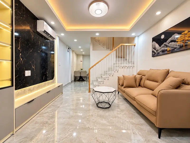 THÀNH THÁI QUẬN 10 - NHÀ 3 TẦNG - 4PN - SÁT CƯ XÁ ĐỒNG TIẾN... Bán nhà riêng tại Diên Hồng, Hồ Chí Minh 01