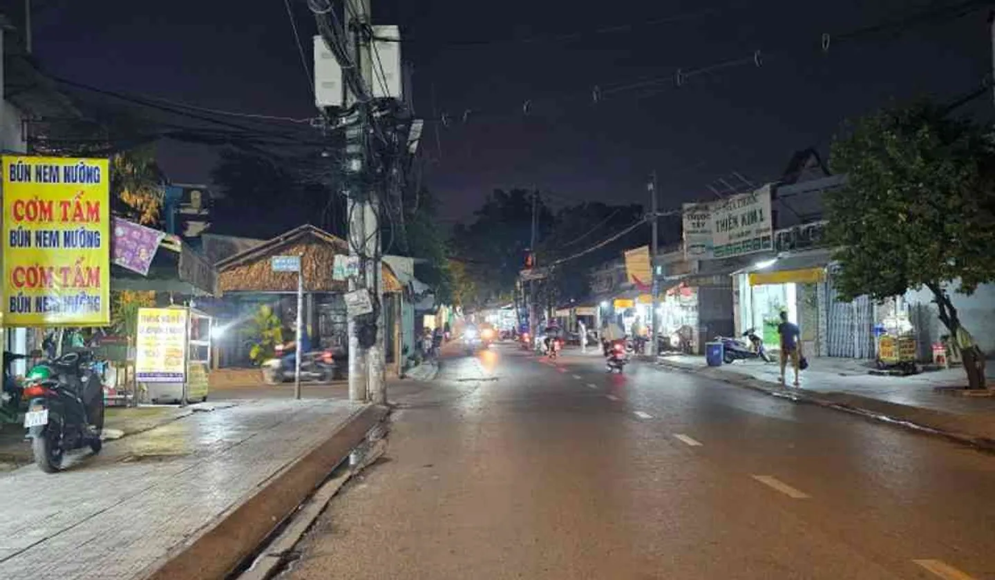 Nhà mặt tiền sầm uất, tiềm năng kinh doanh đỉnh tại Bình Tân... Bán nhà mặt phố tại Tân Tạo, Hồ Chí Minh 01