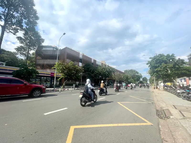 Bán nhà mặt phố Nguyễn Thái Sơn GV, 895.5m2 mặt tiền rộng 21m... Bán nhà mặt phố tại Hạnh Thông, Hồ Chí Minh 01