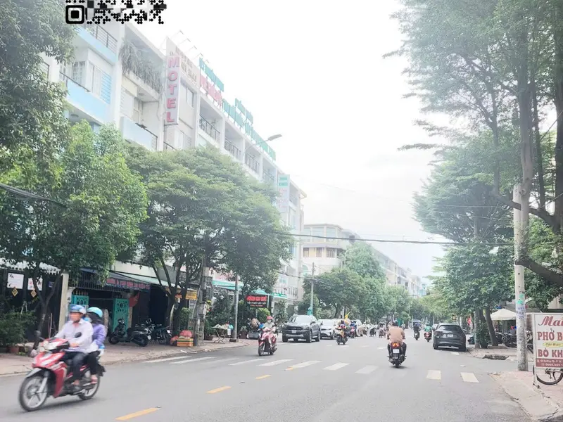 87 m² Căn góc 2 mặt tiền đường nhựa _ xe tải vi vu _ khu Bình Phú _ 5 tầng đúc _ t.h.u 100 /t... Bán nhà mặt phố tại Bình Phú, Hồ Chí Minh 01