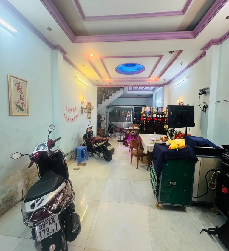 Bán nhà tặng đất 102.6m2 quận 6, hẻm xe tải thông, giá 12.69 tỷ... Bán owner_side tại Bình Phú, Hồ Chí Minh 01