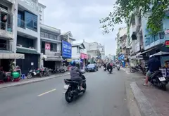 Diện tích 78m2, ngay TT Phú Nhuận. Gần mặt tiền Huỳnh Văn Bánh. Nhà cũ tiện xây mới, tiềm năng lớn... Bán nhà riêng tại Cầu Kiệu, Hồ Chí Minh 01