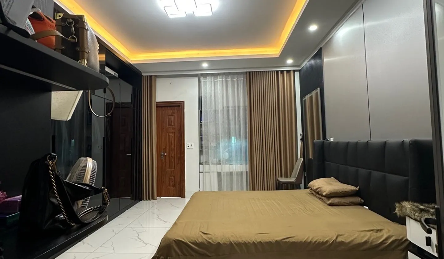 Bán nhà riêng diện tích 60,9m... Bán nhà mặt phố tại Liên Minh, Hà Nội 01