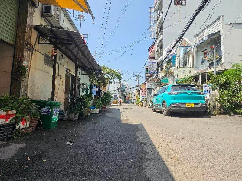 Nhà 2 tầng mới giá tốt tại Bình Hưng Hoà, Bình Tân... Bán nhà riêng tại Bình Hưng Hòa, Hồ Chí Minh 01