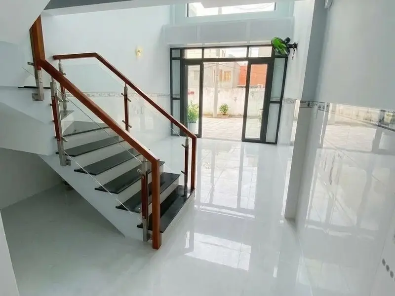 Nhà Tân Bình - Lạc Long Quân, 5 tầng ở ngay - KD - CHDV …, ngang 4m - dài 14m - hơn 10 tỷ... Bán nhà riêng tại Tân Hòa, Hồ Chí Minh 01