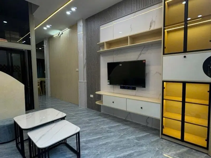 Bán nhà riêng 45mx4 Ngọc Thụy THANG MÁY FULL NỘI THẤT ngõ nông, gần phố... Bán nhà riêng tại Long Biên, Hà Nội 01