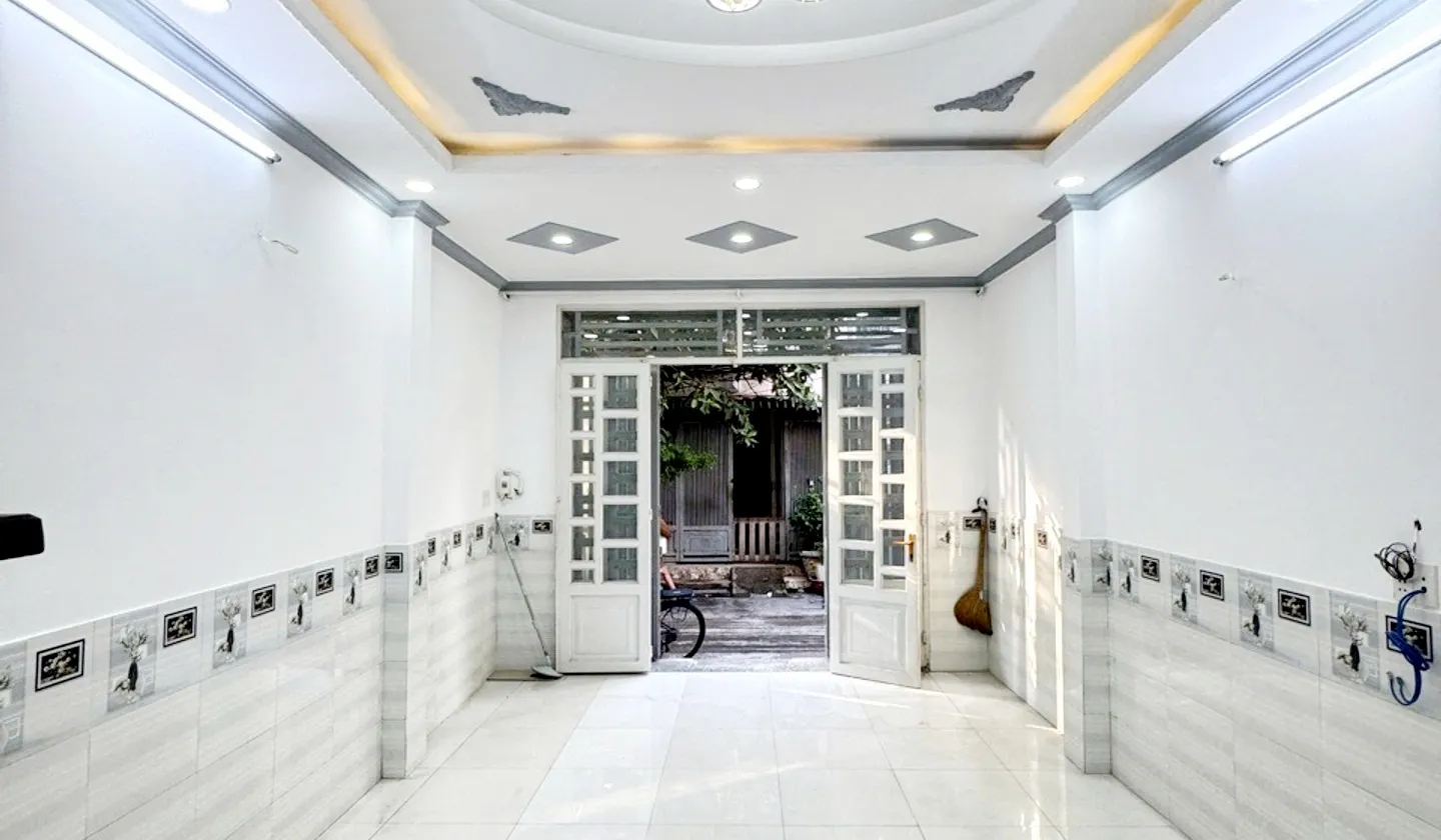 Bán nhà Bùi Tư Toàn dtsd 80m2 xe hơi tới cửa nhỉnh 4 tỷ hoàn công đủ (N_AL65)... Bán nhà riêng tại An Lạc, Hồ Chí Minh 01