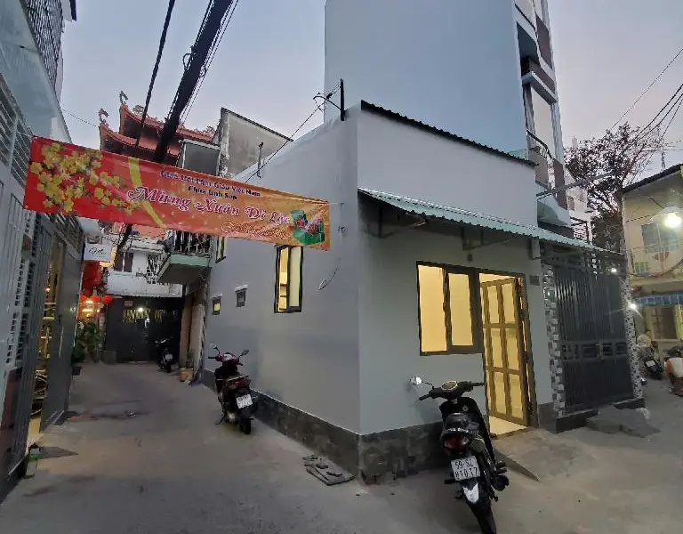 Bán nhà lô góc 30m2 gần Ngã Tư Hàng Xanh giáp Q1 chỉ 3.x tỷ... Bán nhà riêng tại Thạnh Mỹ Tây, Hồ Chí Minh 01