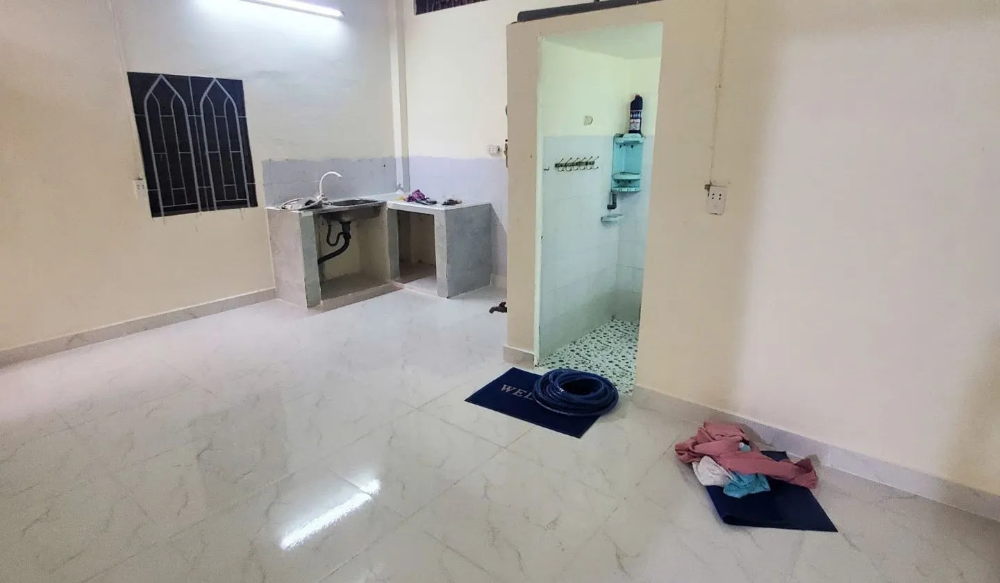 🏡 NHÀ NGAY CVPM QUANG TRUNG – NGANG RỘNG 5.6M – HẺM XE HƠI 4M - CÓ SẴN DÒNG TIỀN.... Bán nhà riêng tại Trung Mỹ Tây, Hồ Chí Minh 01